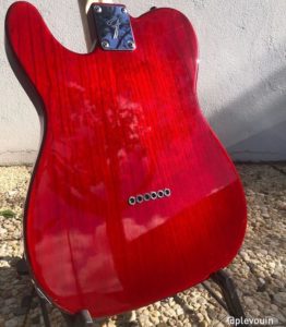 tinte para guitarra rojo