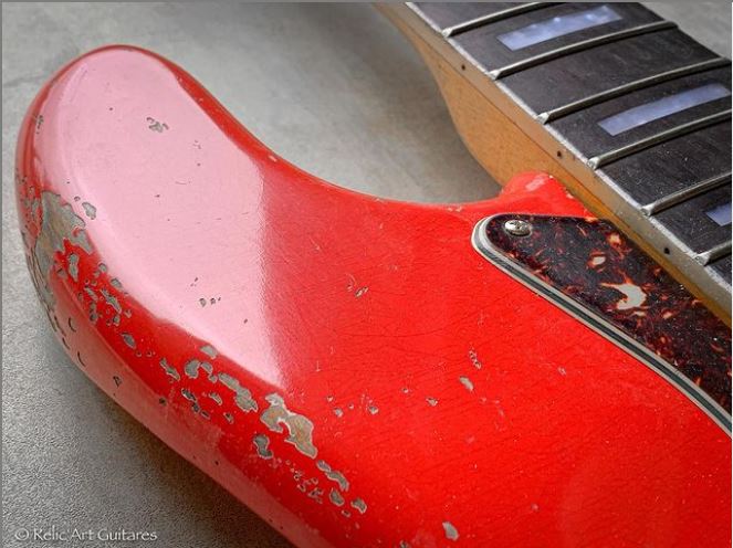 tinte a para guitarra rojo