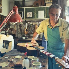 luthier