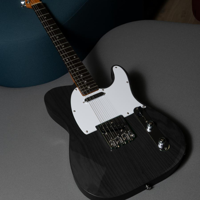 black dye guitar