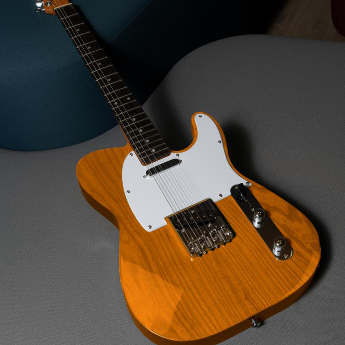 ORANGE BROWN guitarra