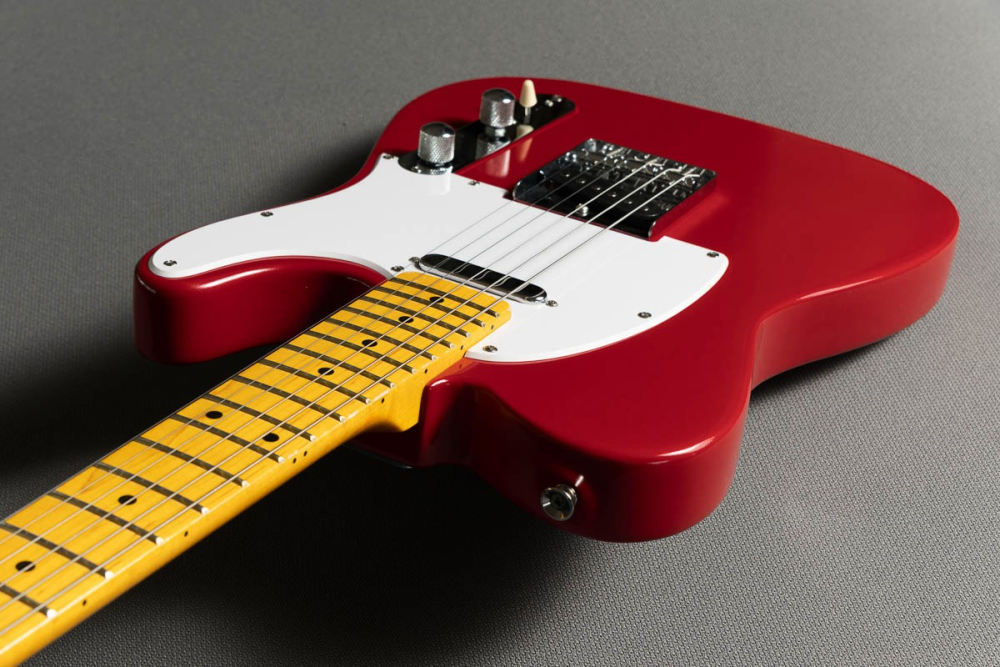 color dakota red