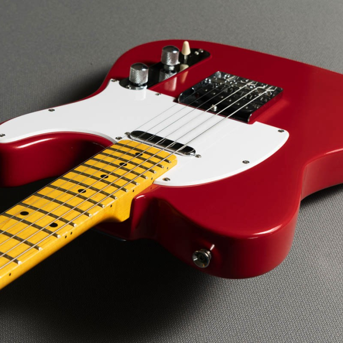 color dakota red