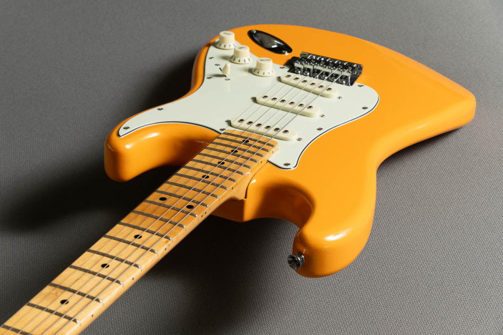 orange capri guitare