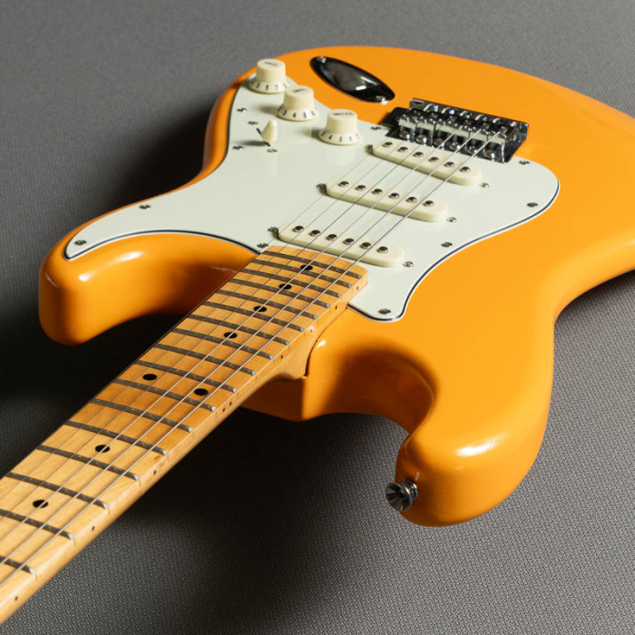 orange capri guitare