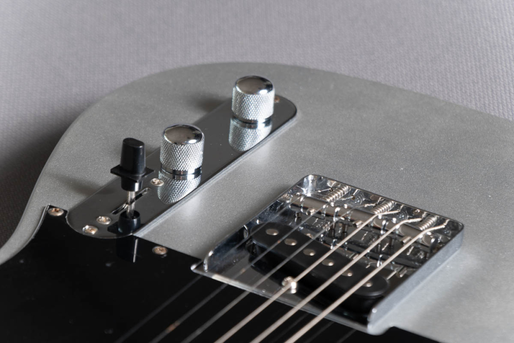 paint for guitar- silversparkle