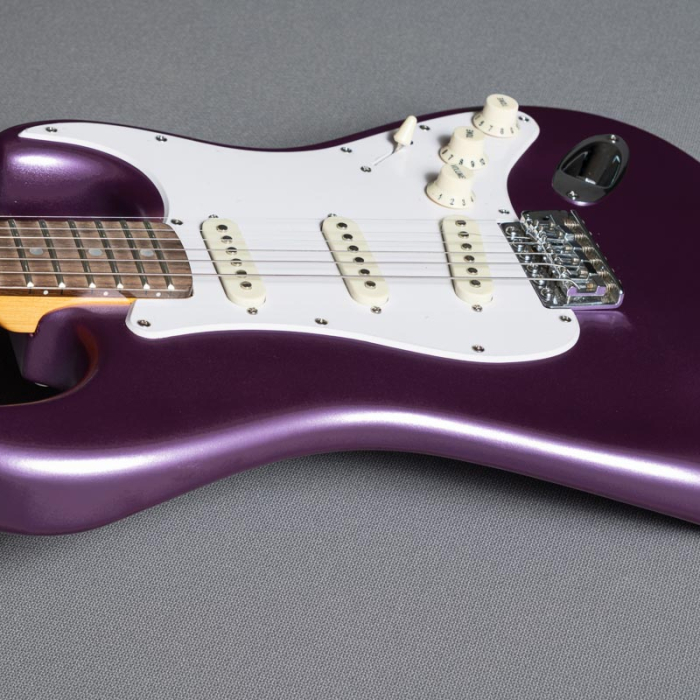 Purple guitarra