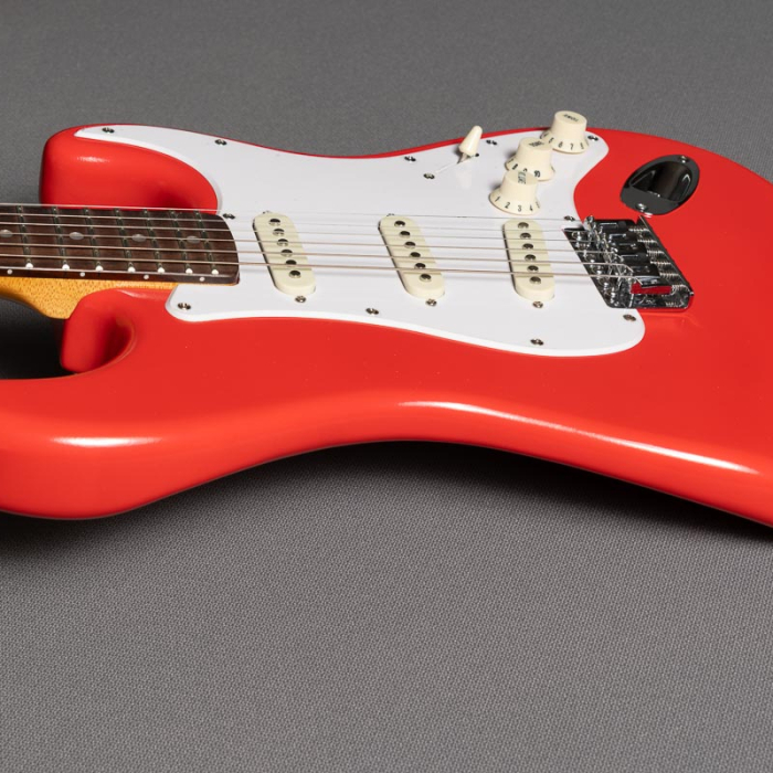 pintar guitarra roja