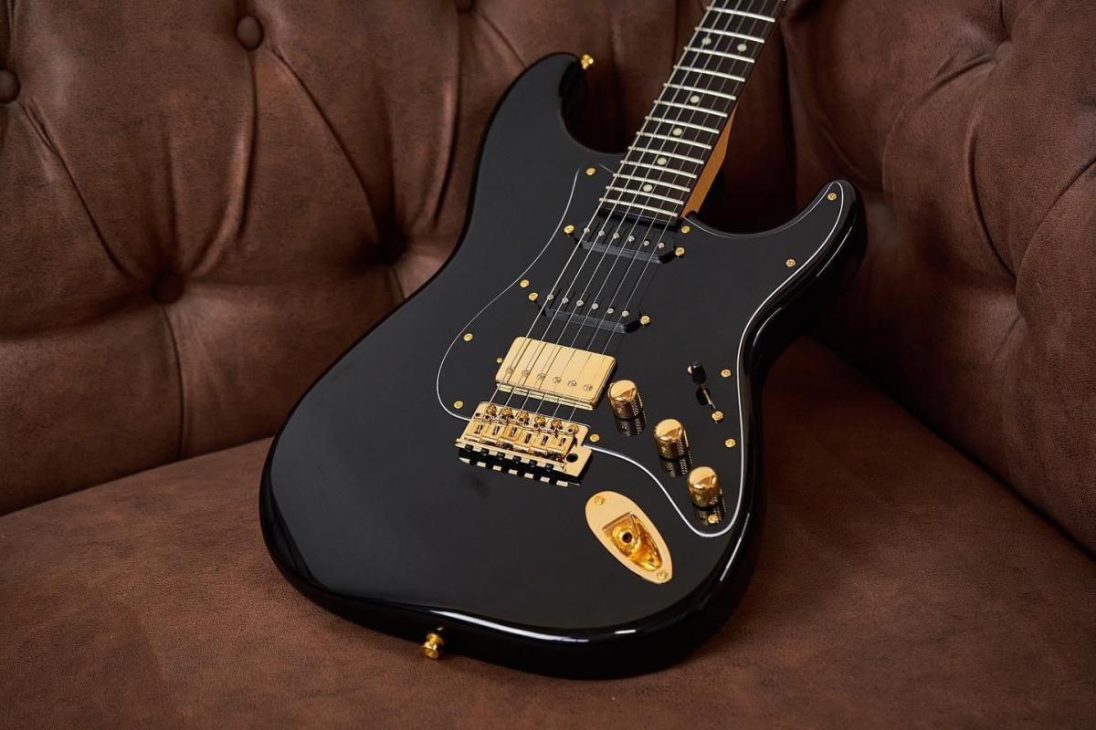 DEEP BLACK | nitrocellulose lacquer NitorLACK